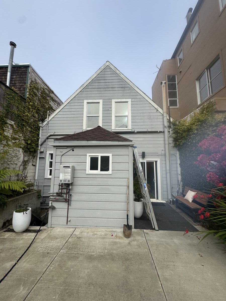 Diamond St photo 5