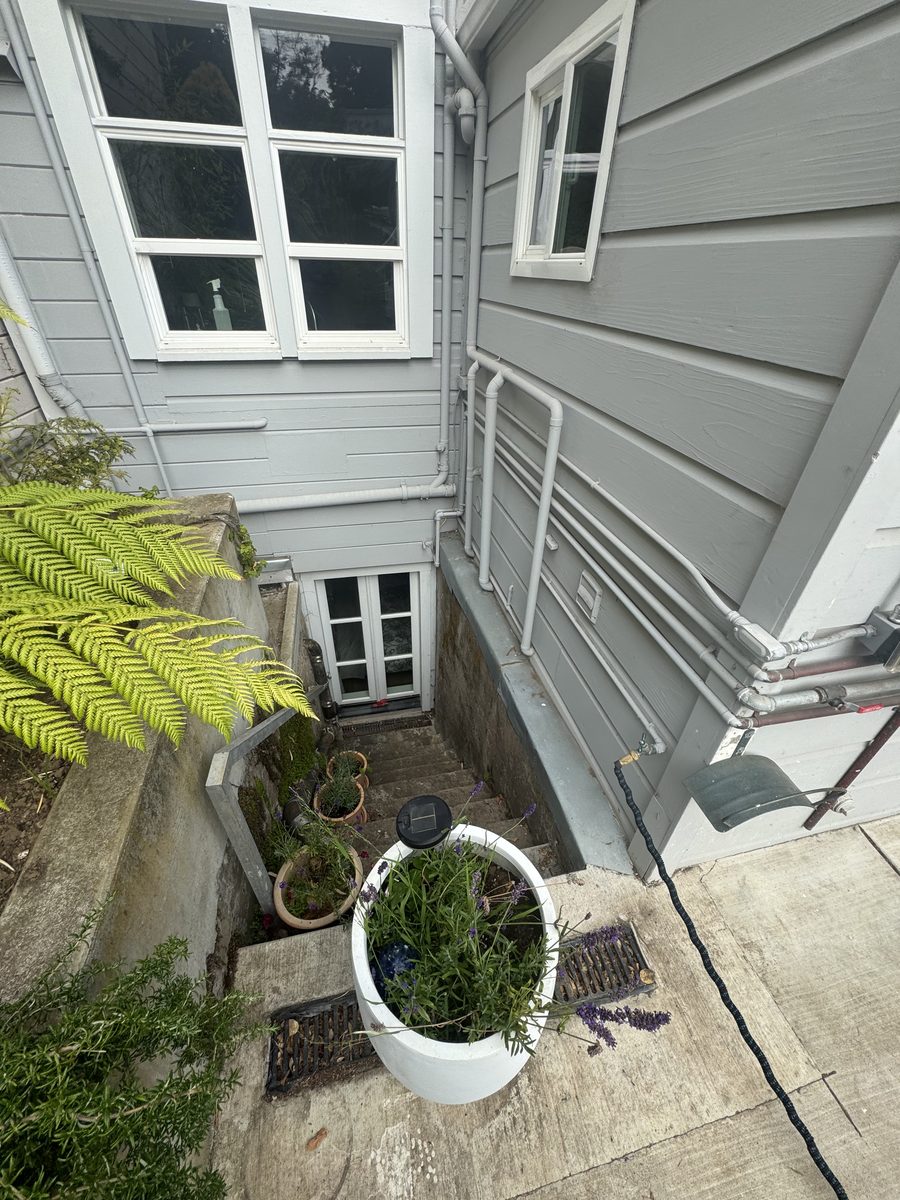 Diamond St photo 7